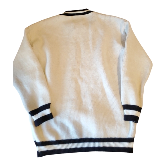 Hi Bear heart butterfly heavyweight sweater cream oversized small crew - Picture 2 of 3